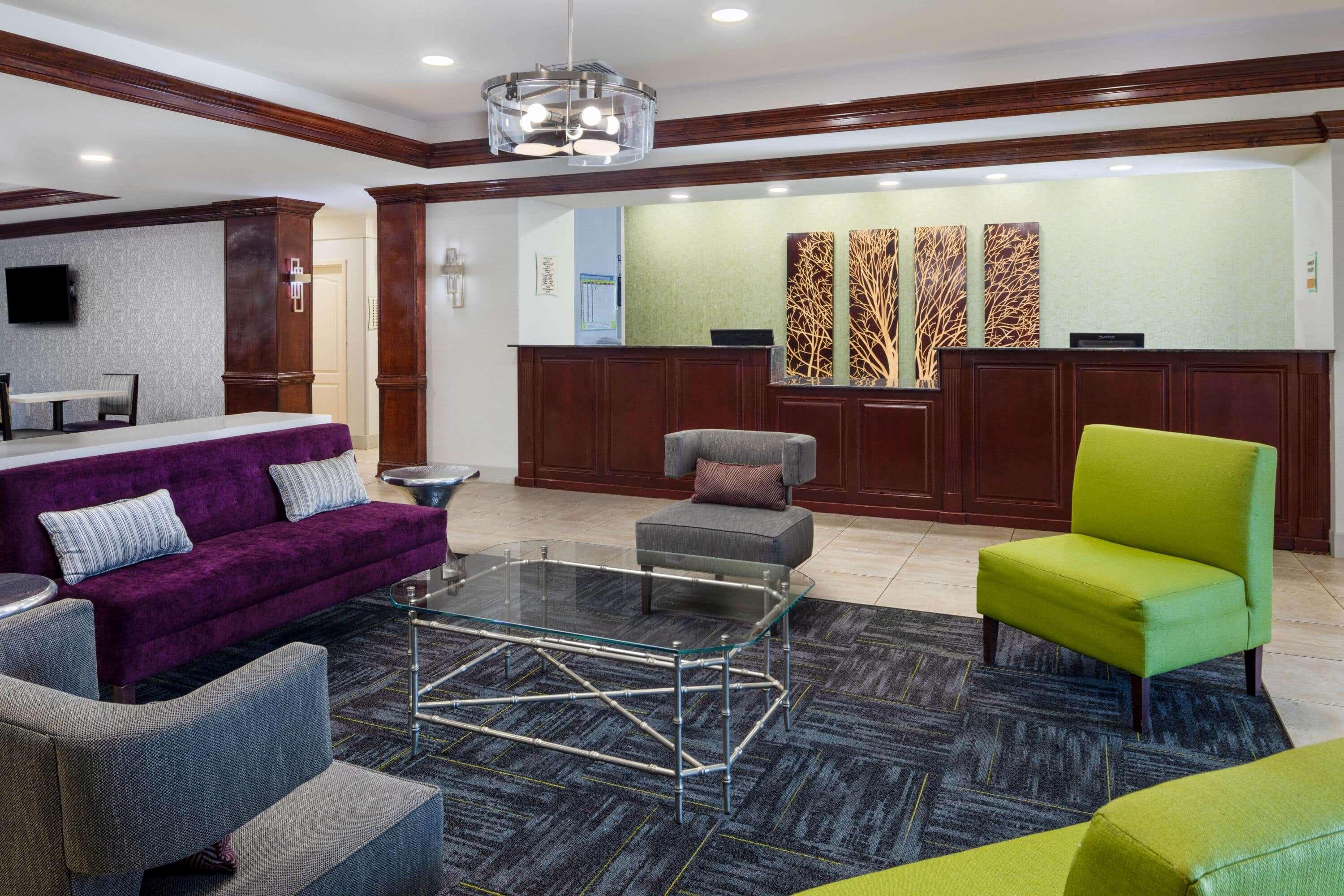 La Quinta By Wyndham Savannah Airport - 3*