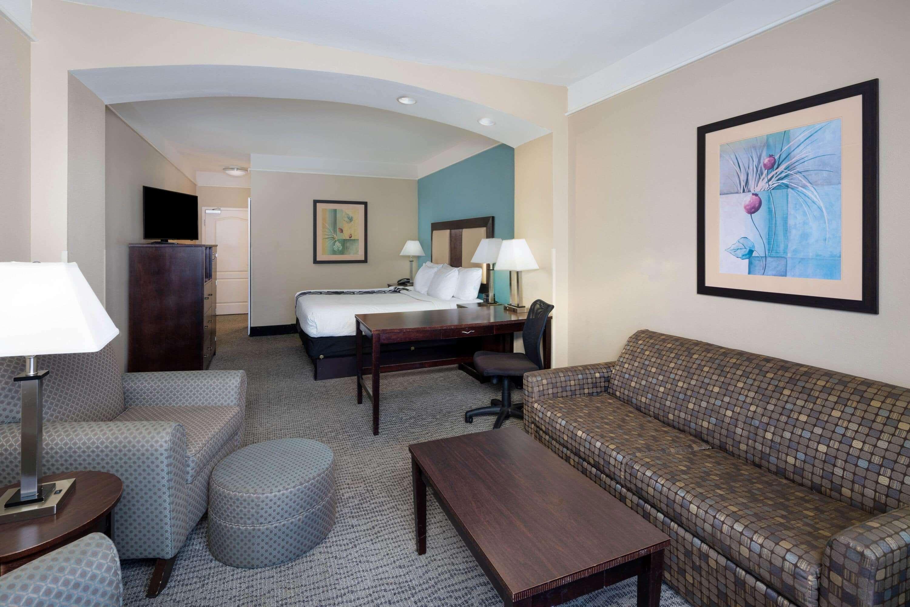 Hotel La Quinta By Wyndham Savannah Airport - 3*