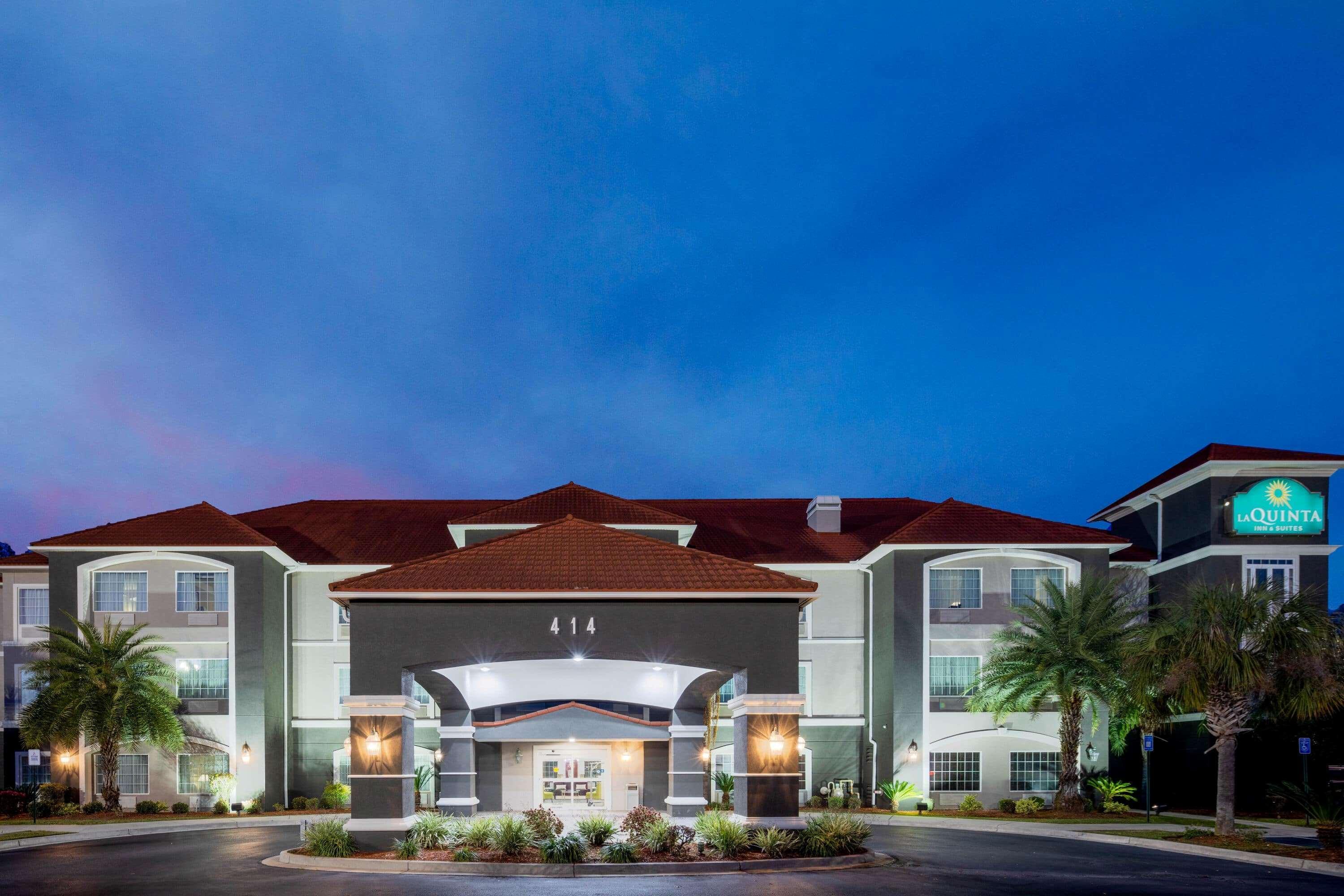 Hotel La Quinta By Wyndham Savannah Airport - 3*